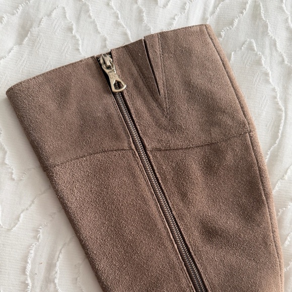 BCBGMaxAzria Taupe Suede Knee-High Platform Block Heel Boots - Picture 7 of 9